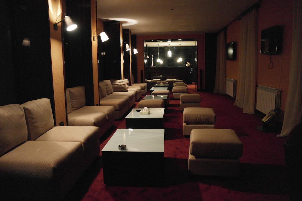 Akhtamar Hotel Cjsc Arzakan Kültér fotó