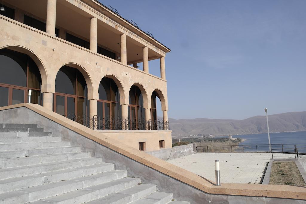 Akhtamar Hotel Cjsc Arzakan Kültér fotó