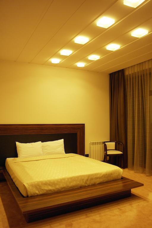 Akhtamar Hotel Cjsc Arzakan Szoba fotó